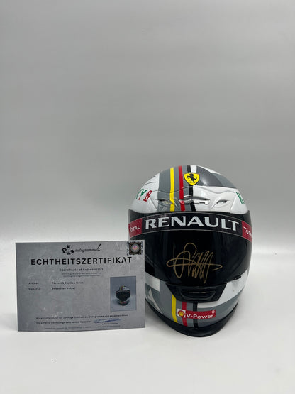 Sebastian Vettel Formel 1 Replica Helm signiert Autogramm COA 1:1