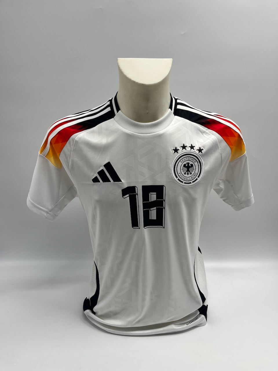 DFB Trikot Maximilian Mittelstädt signiert Adidas COA Deutschland Autogramm S