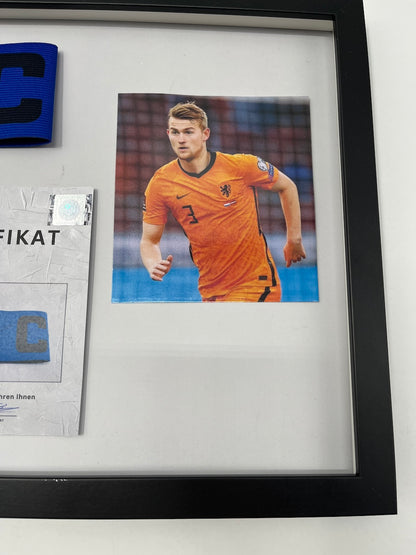 Kapitänsbinde Matthijs de Ligt signiert im Rahmen Niederlande Autogramm COA