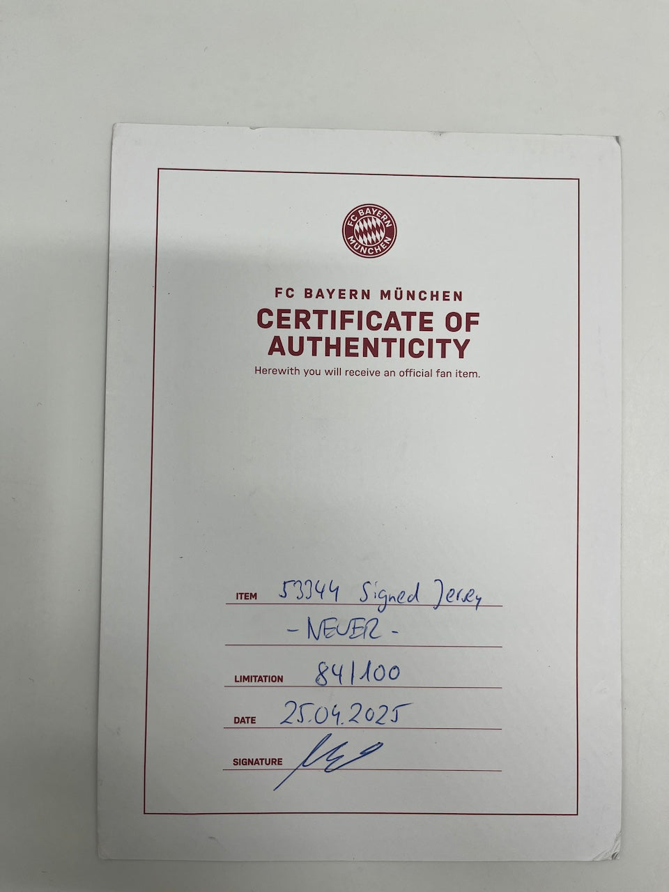 Bayern Munich jersey signed by Manuel Neuer in COA Adidas frame