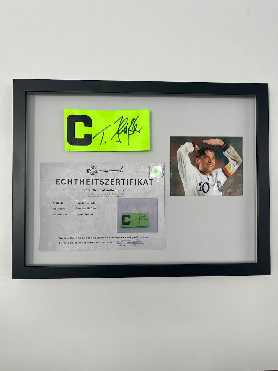 Kapitänsbinde Thomas Häßler signiert im Rahmen DFB Fußball Autogramm neu