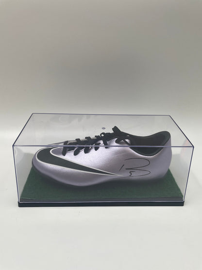 Football shoe Benjamin Pavard signed football Bavaria FCB autograph Bundesliga 36.5