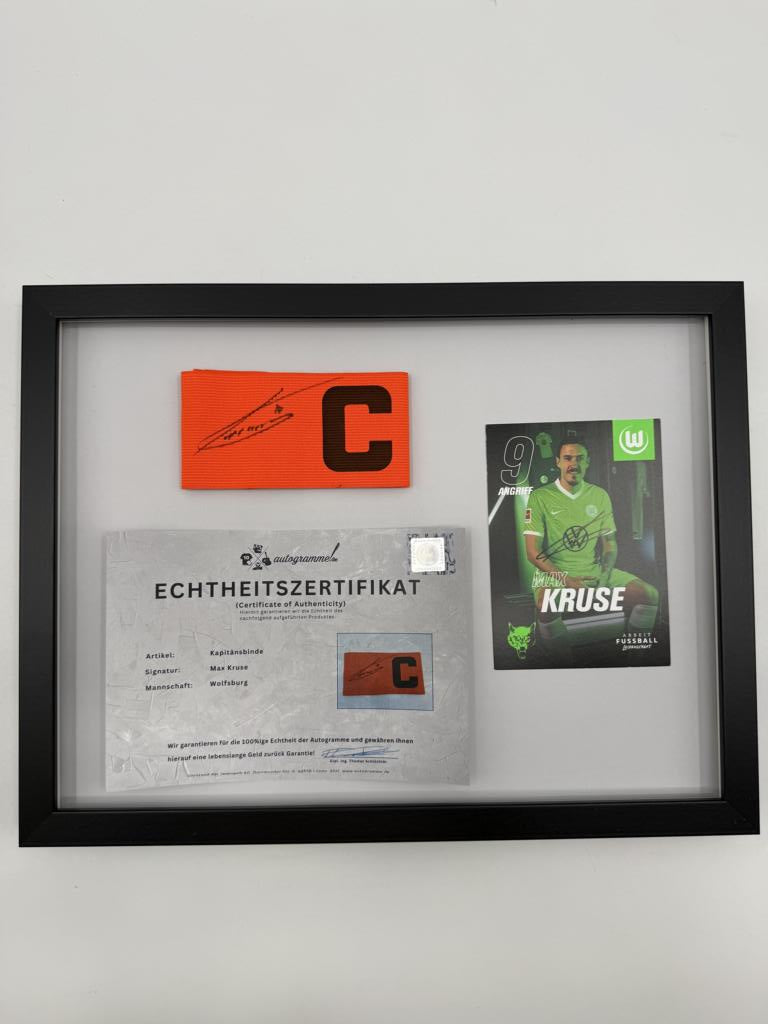 Kapitänsbinde Max Kruse signiert im Rahmen Werder Bremen COA
