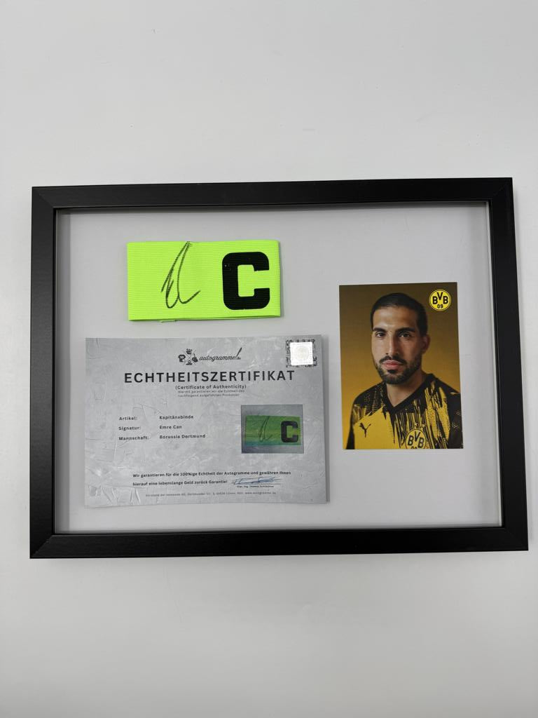 Kapitänsbinde Emre Can signiert im Rahmen Borussia Dortmund COA