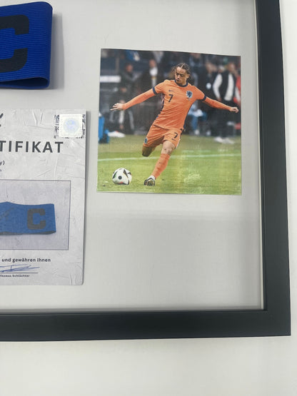 Captain's armband signed by Xavi Simons in a frame, Netherlands Autograph