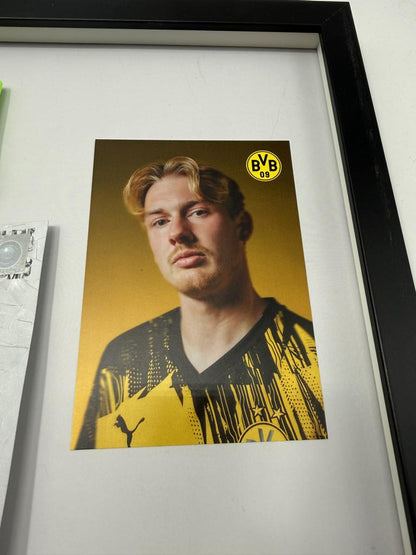 Kapitänsbinde Julian Brandt signiert im Rahmen Borussia Dortmund COA Fußball