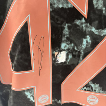 Bayern München Damentrikot Jamal Musiala signiert Autogramm Adidas COA XL