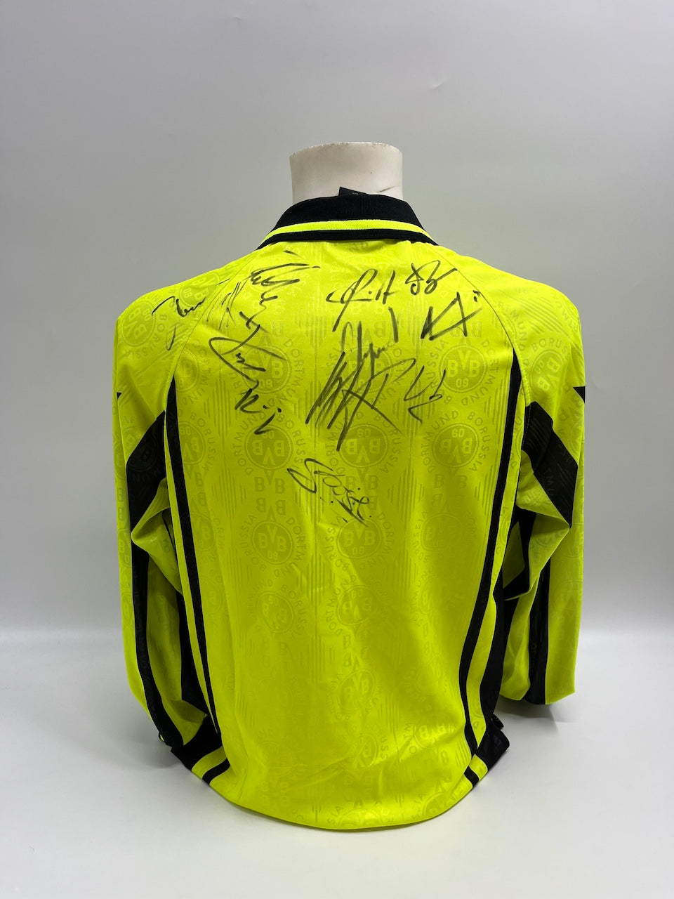 BVB Trikot 1996/1997 Teamsigniert Borussia Dortmund Nike XS
