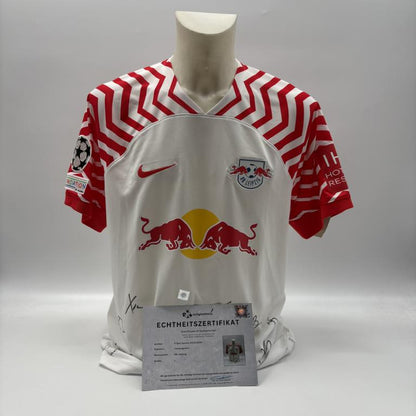 RB Leipzig Trikot 2023/2024 Teamsigniert Red Bull COA Nike L