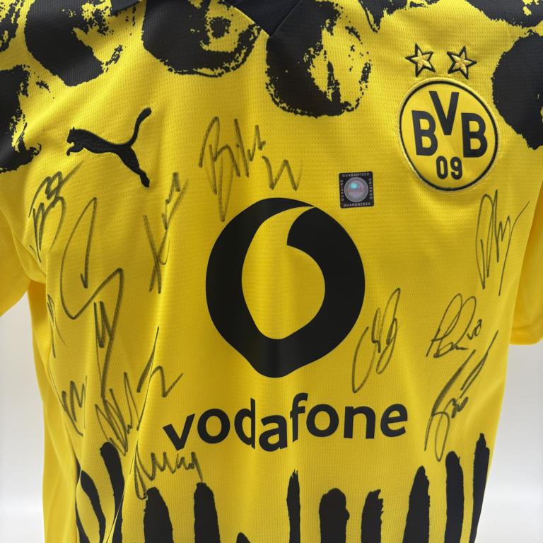 BVB Sondertrikot 2025 Klub WM Teamsigniert Borussia Dortmund COA Puma M