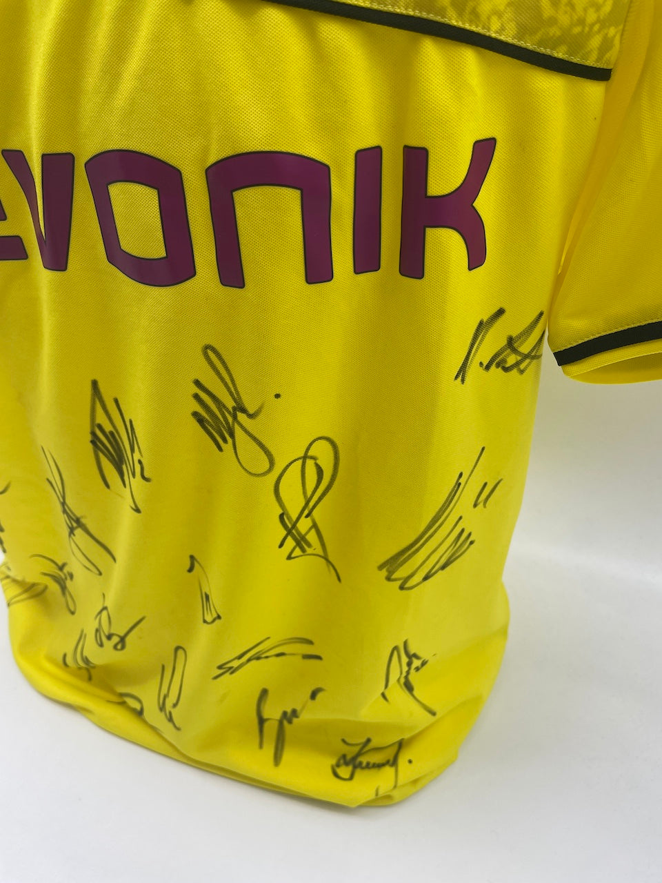 BVB Trikot 2013/2014 Teamsigniert Borussia Dortmund Bundesliga COA BVB Puma L