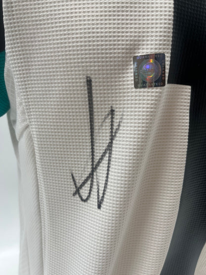 Newcastle United jersey signed by Alexander Isak, Adidas football jersey, size L