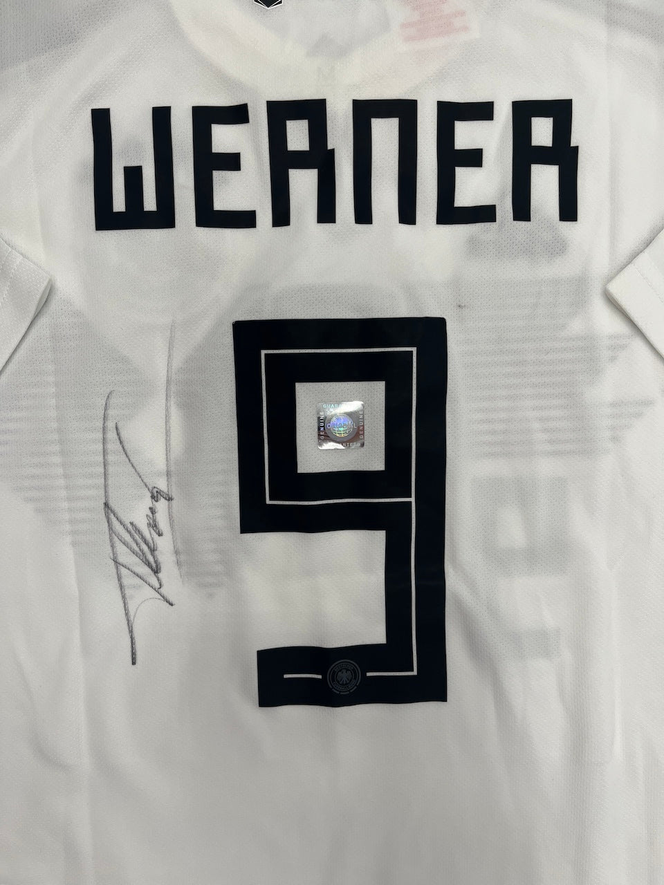 Deutschland Trikot Timo Werner signiert im Rahmen Adidas COA 152