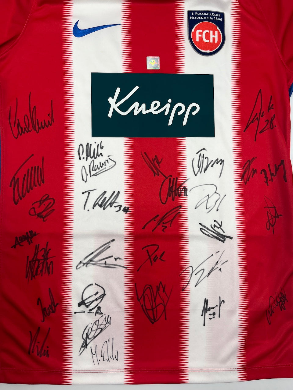 FC Heidenheim Trikot 2019/2020 Teamsigniert COA Nike M