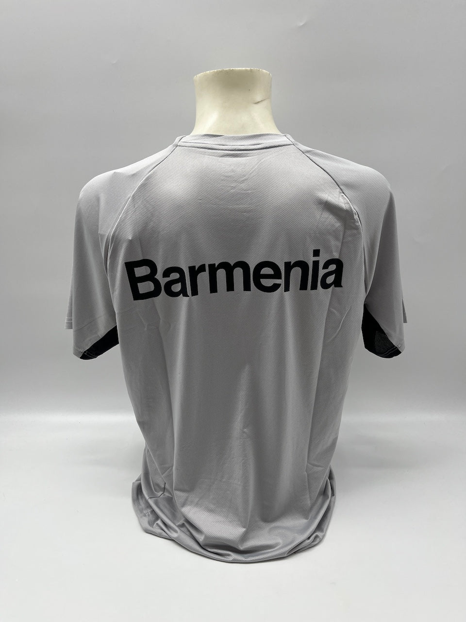 Bayer Leverkusen training shirt signed by Jonas Hofmann, Castore L