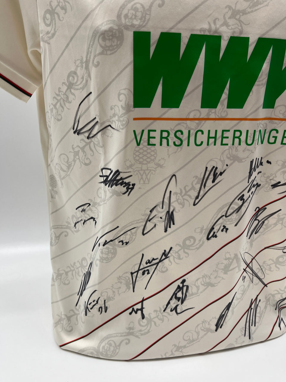 FC Augsburg Trikot 2024/2025 Teamsigniert COA Bundesliga M