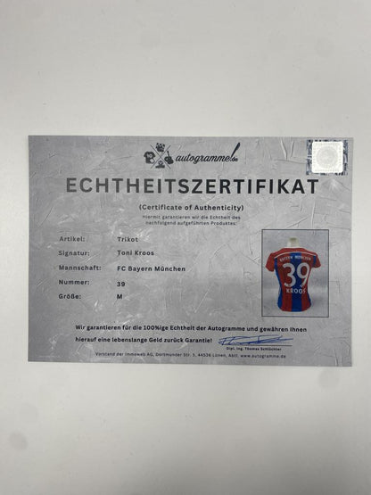 FC Bayern Munich Women's Jersey Toni Kroos Signed Adidas COA Bundesliga M