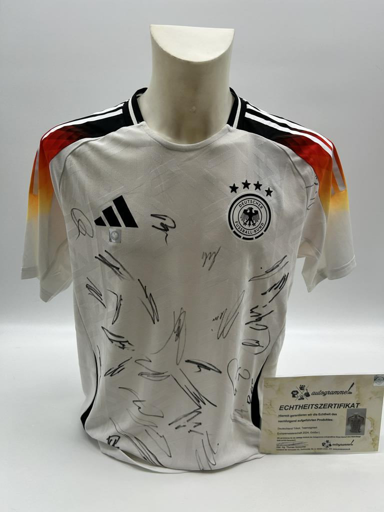 Deutschland Trikot Authentic Version EM 2024 Teamsigniert DFB COA Adidas L