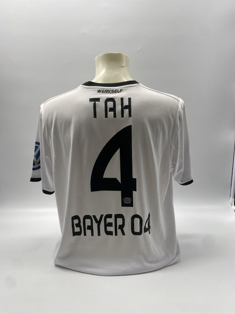 Bayer Leverkusen Trikot 2018/2019 Teamsigniert Autogramm COA Jako 2XL