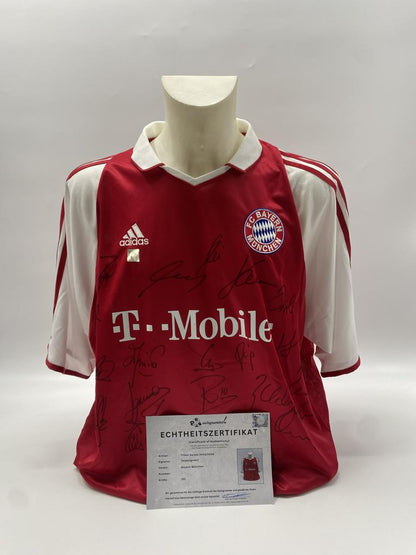 Bayern Munich jersey 2003/2004, team signed, autographed, COA Adidas 2XL
