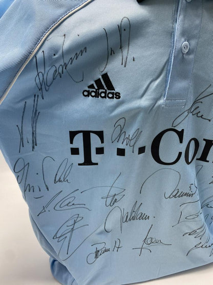 Bayern München Trikot 2023/2024 Teamsigniert Autogramm COA Adidas Fußball S