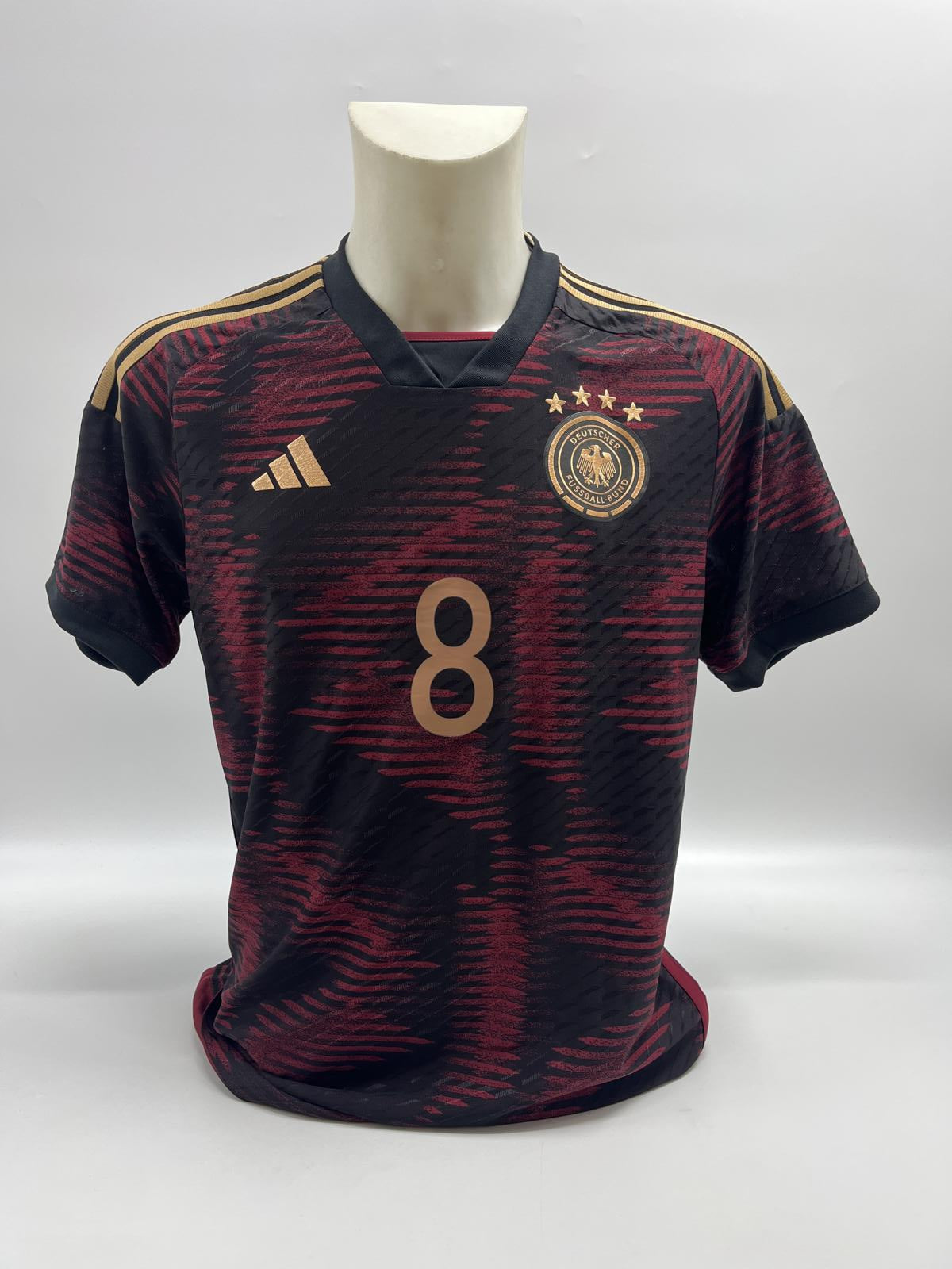 DFB Trikot Thomas Häßler signiert Adidas COA Deutschland Autogramm M