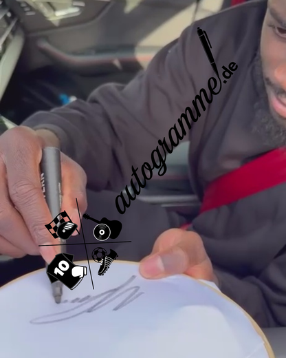 Bayern München Trikot Dayot Upamecano signiert Autogramm Adidas COA L