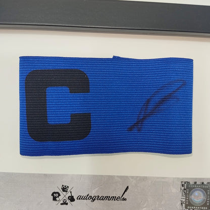 Kapitänsbinde Exequiel Palacios signiert im Rahmen Autogramm Bayer 04 Leverkusen