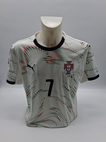 Portugal Trikot Cristiano Ronaldo signiert Autogramm COA Fußball weiß L