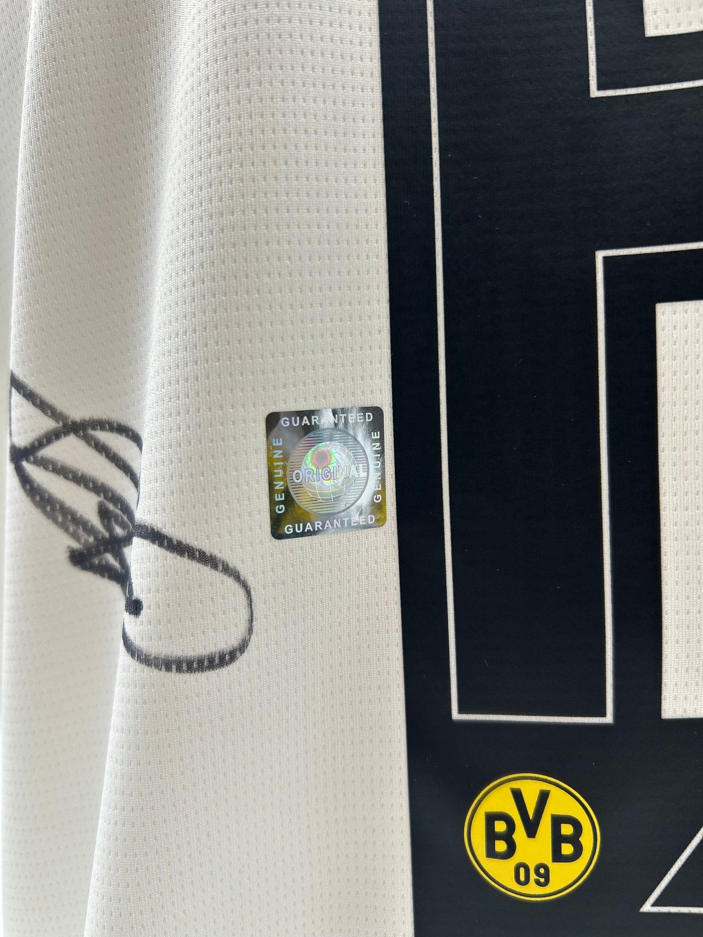 Borussia Dortmund jersey Felix Nmecha signed BVB Puma M