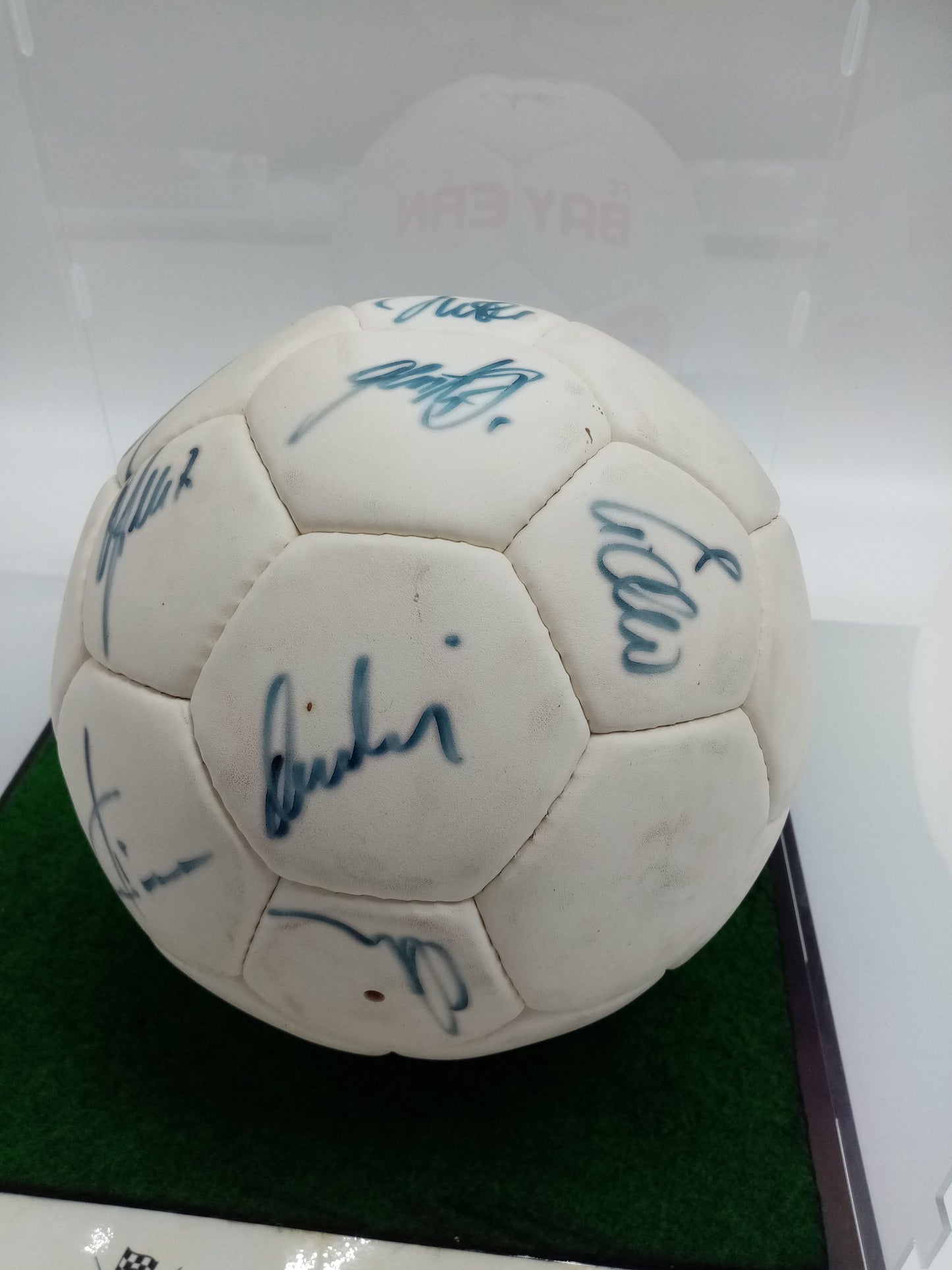 Bayern München Fußball Teamsigniert 1996/1997 Autogramme Bundesliga Ball FCB