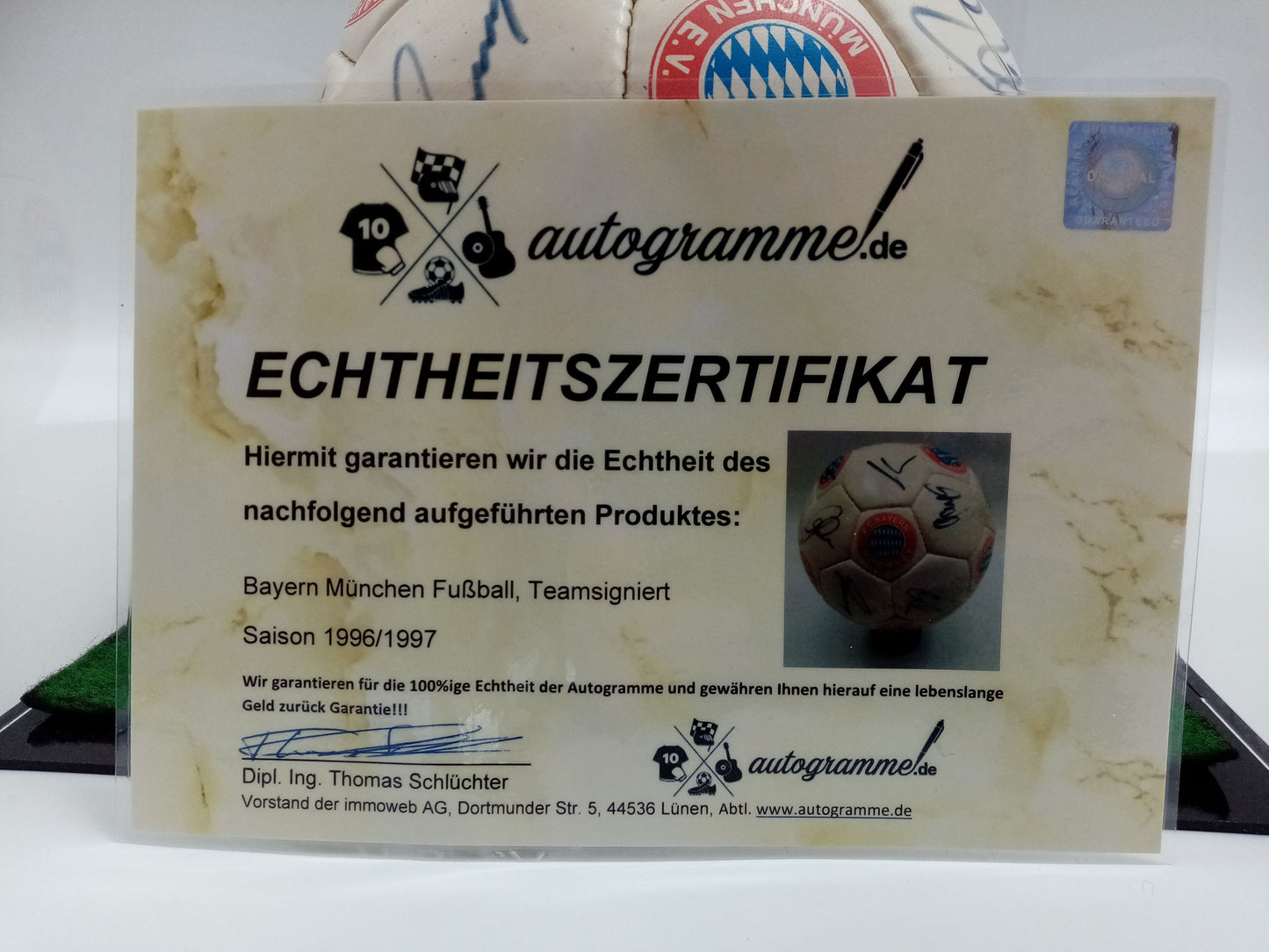 FC Bayern Munich Football Team signed 1996/1997 Autograph Bundesliga FCB