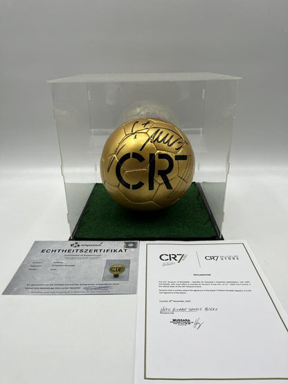 Football Cristiano Ronaldo signs Portugal Football Real Madrid Autogram Ball