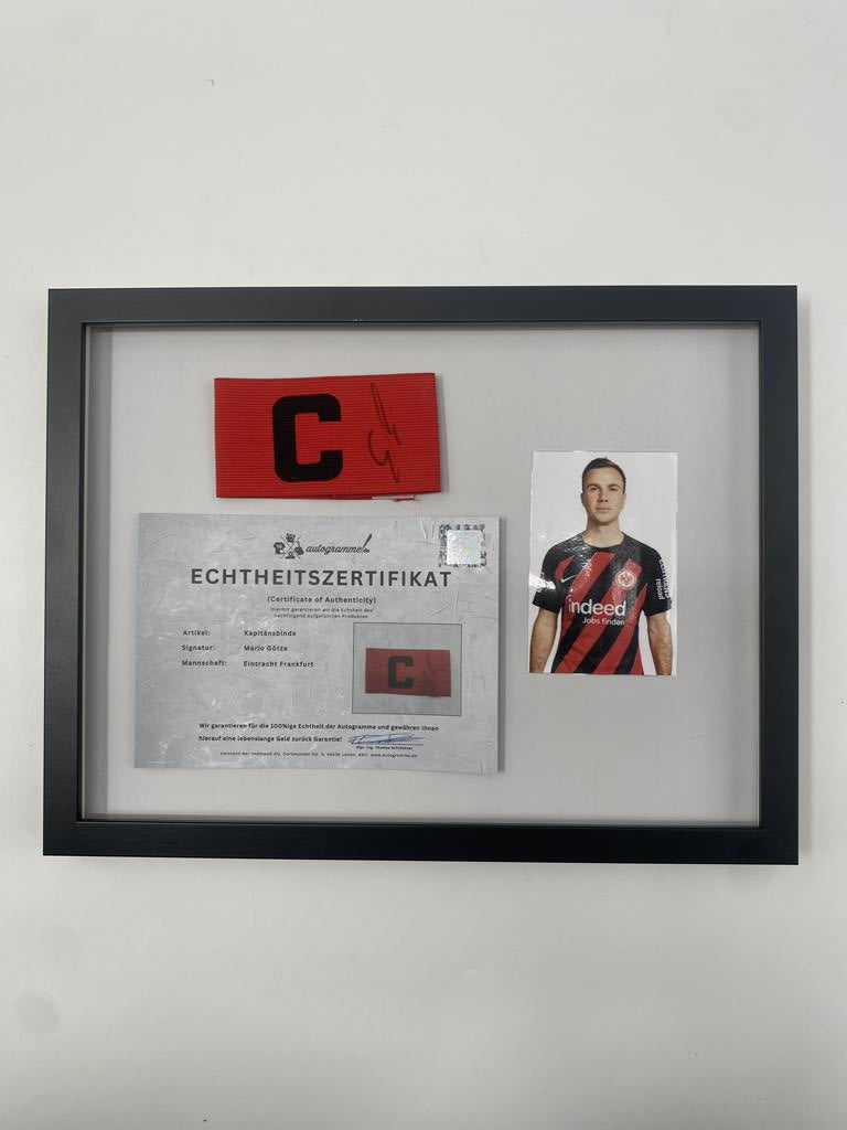 Kapitänsbinde Mario Götze signiert im Rahmen Eintracht Frankfurt Autogramm COA