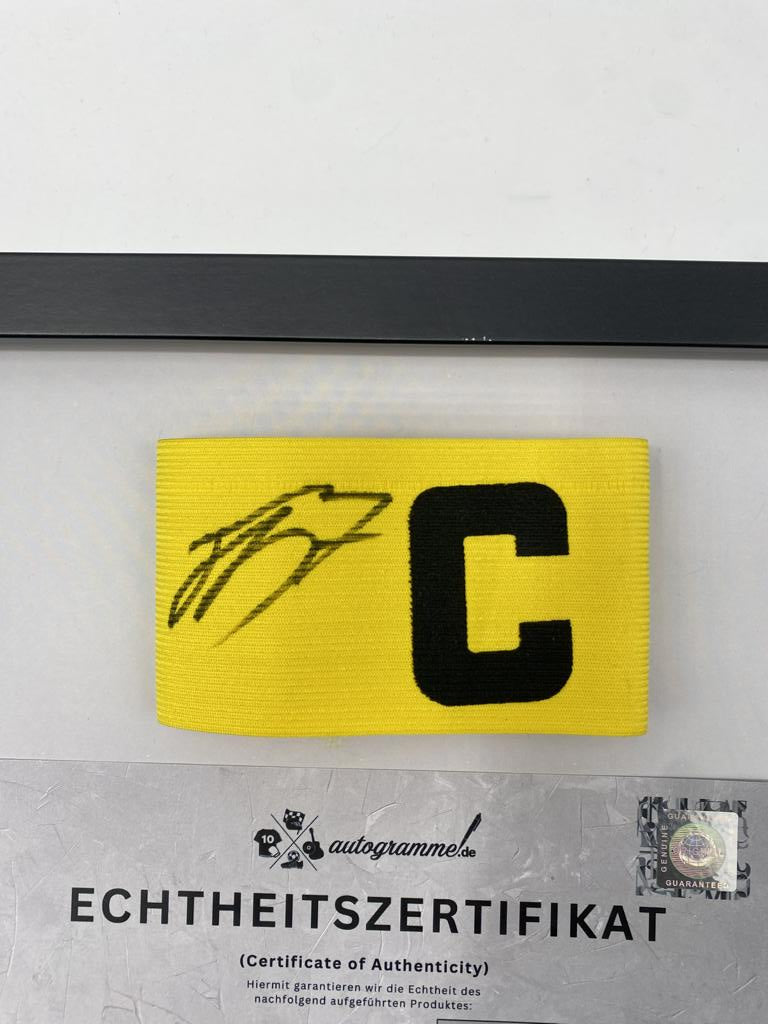 Kapitänsbinde Jobe Bellingham signiert im Rahmen Borussia Dortmund COA Fußball