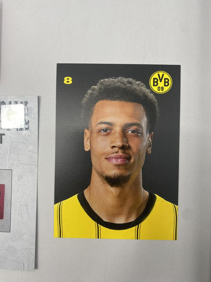 Kapitänsbinde Felix Nmecha signiert im Rahmen Borussia Dortmund COA