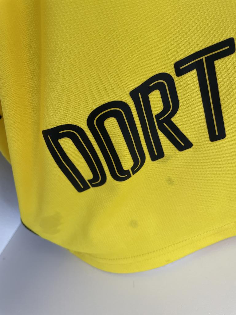 BVB jersey 2017/2018 team signed Borussia Dortmund Coa Puma 176