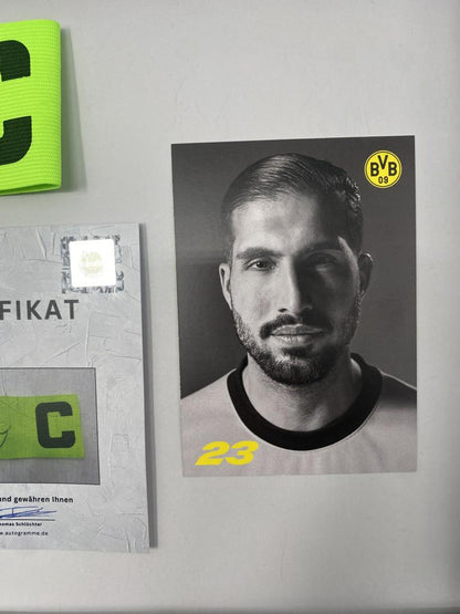Kapitänsbinde Emre Can signiert im Rahmen Borussia Dortmund COA