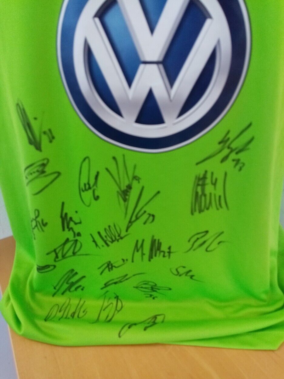 VFL Wolfsburg Trikot 2016/2017 Teamsigniert Wölfe Autogramm Fußball Neu Nike L