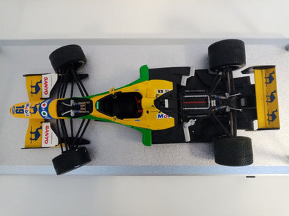 Automodell Michael Schumacher signiert in Vitrine + Licht Benetton Ford Formel 1