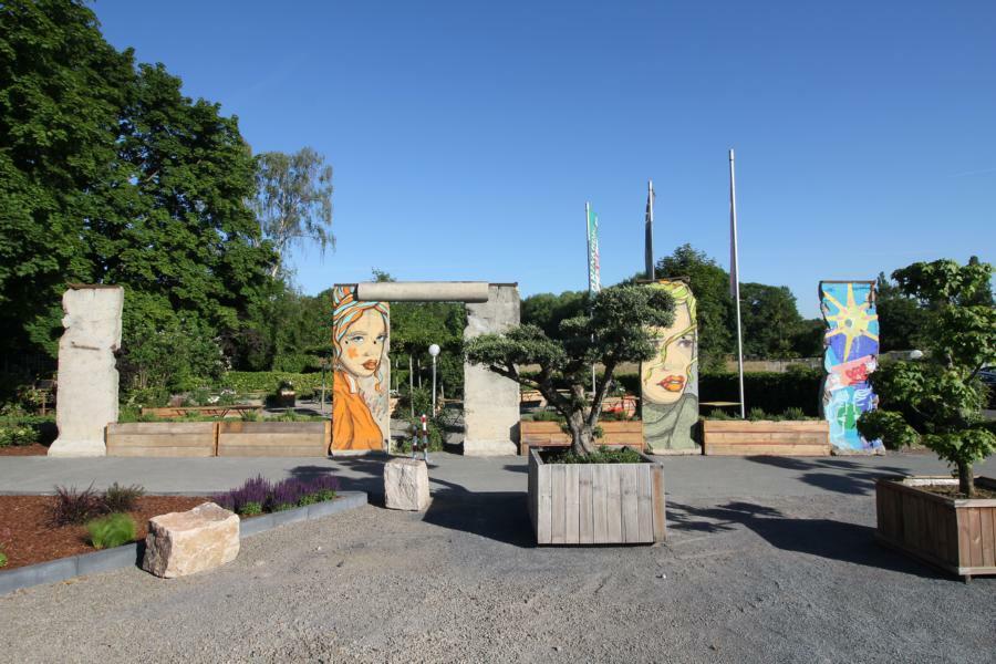 Kiddy Citny painted Berlin Wall - real wall element segment